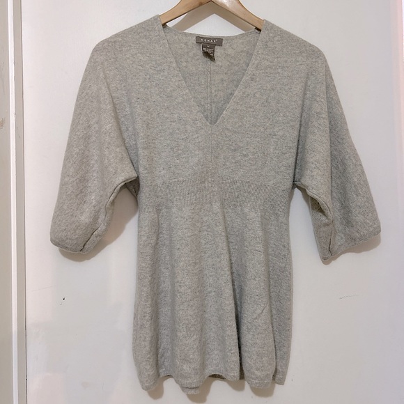 Kenar 100% Cashmere V-Neck Sweater Heather Light Grey Size Medium - Picture 2 of 7